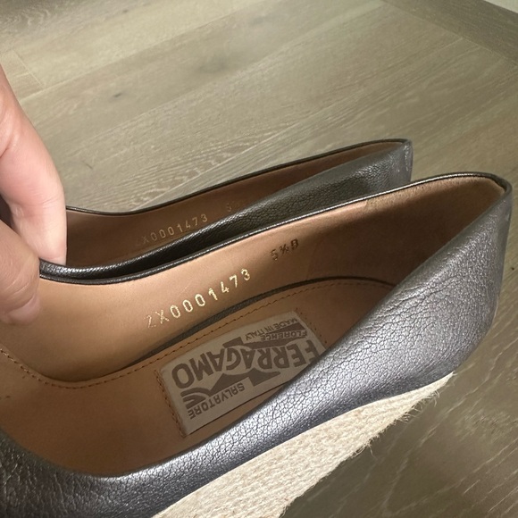 Salvatore Ferragamo Gray Leather Heels Platform - Picture 3 of 5